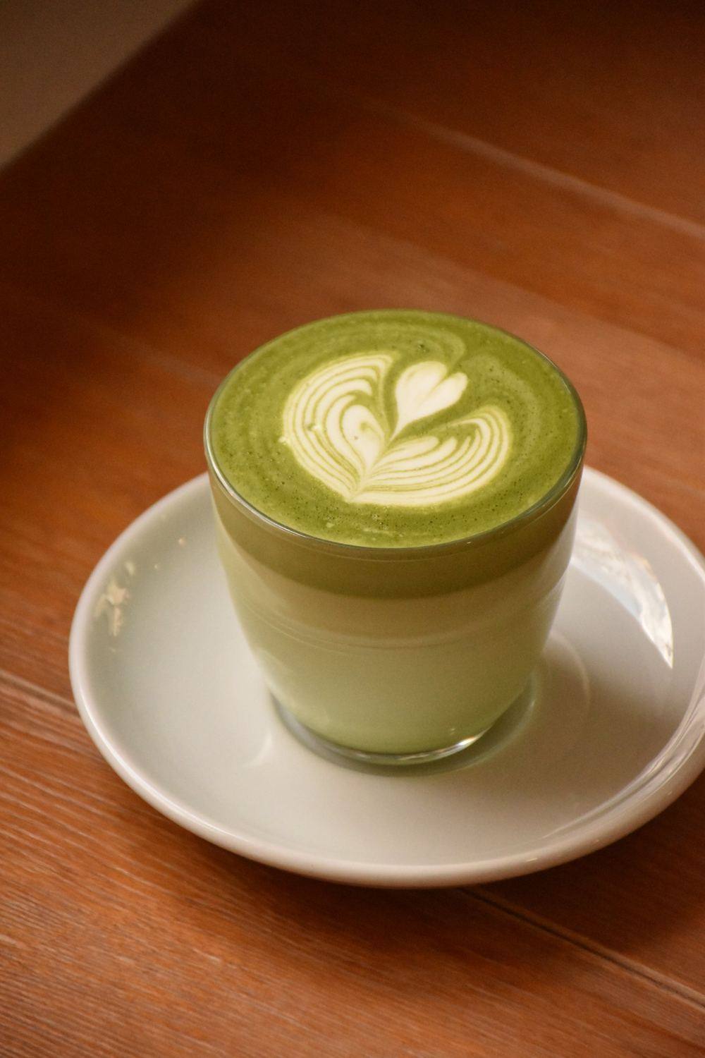 ホットの抹茶ラテ